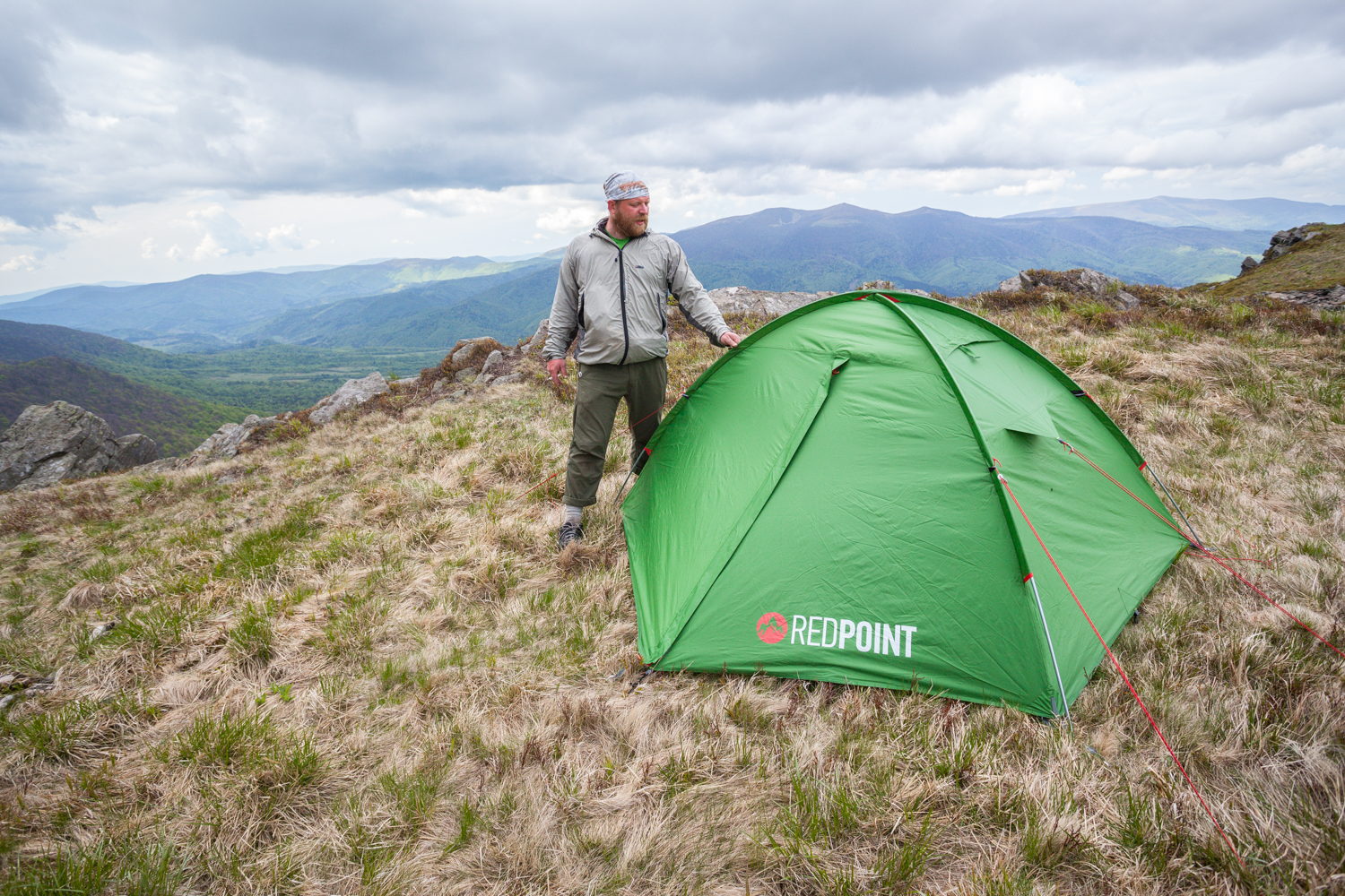 Двухместные палатки - самые популярные и восстребованные. Анализ Red point