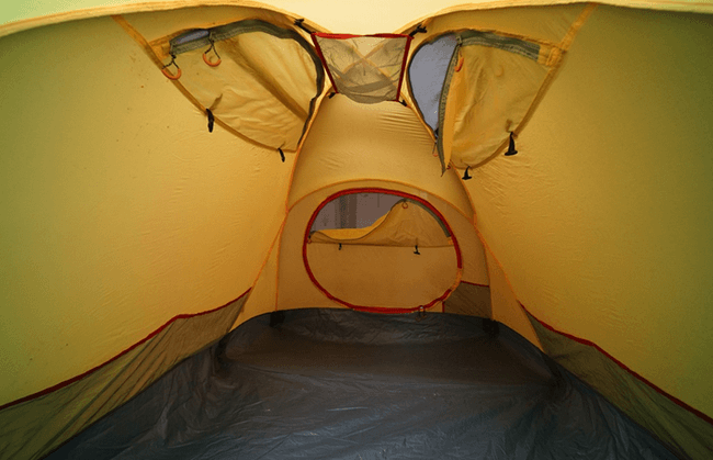 внутренняя защитная часть в палатках Red Point