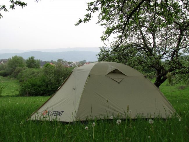 Тест палатки Red Point в Карпатах